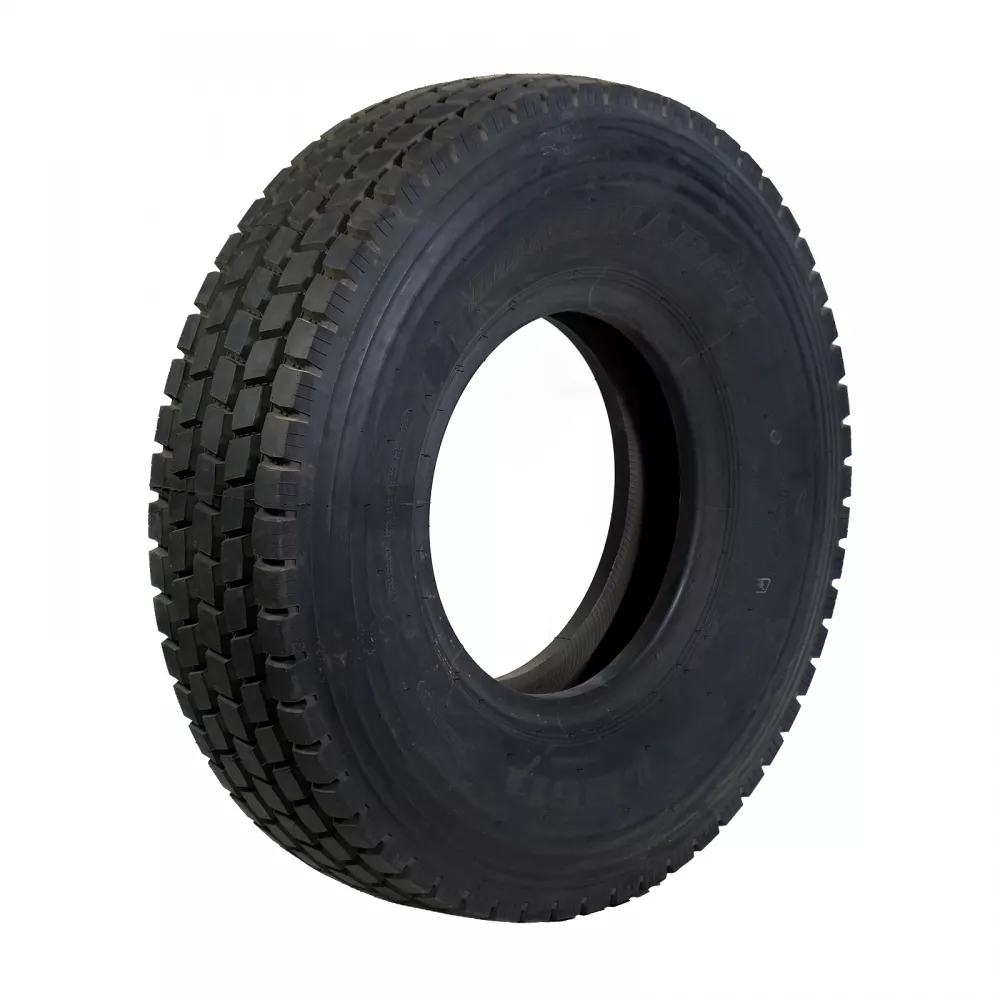  Грузовая шина Blackhawk BAR26 235/75 R17,5 143/141J, Рулевая ось  в Большом Сорокино