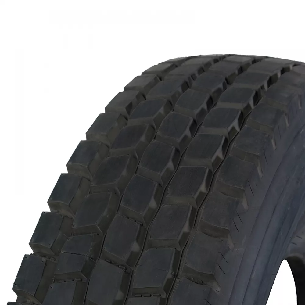  Грузовая шина Blackhawk BAR26 235/75 R17,5 143/141J, Рулевая ось  в Большом Сорокино