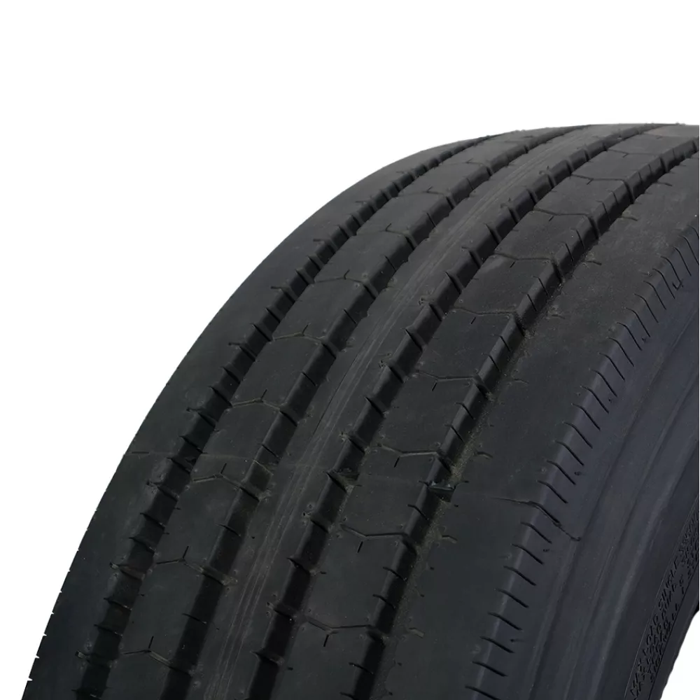 Грузовая шина 285/70 R19,5 Long March LM-216 18PR в Большом Сорокино