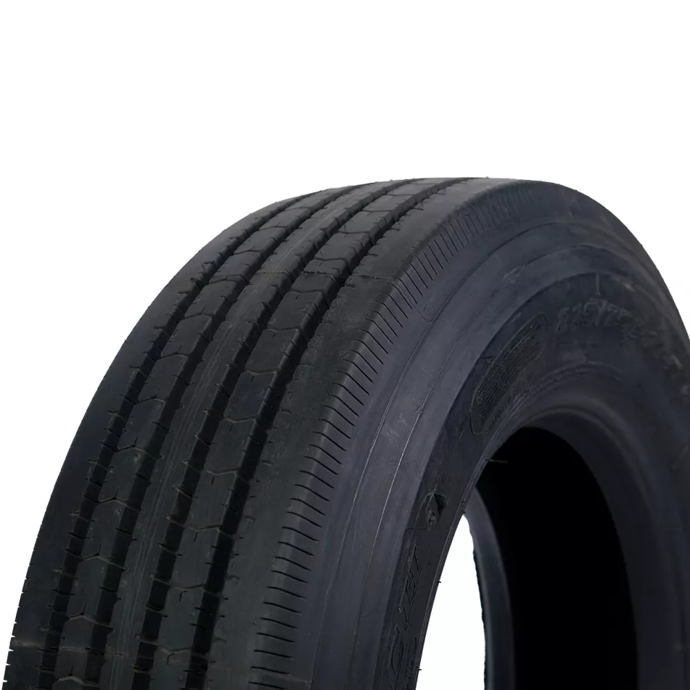 Грузовая шина 215/75 R17,5 Long March LM-216 16PR в Большом Сорокино